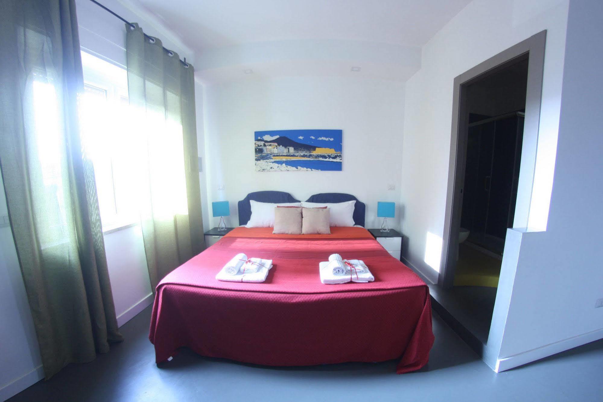 B&B Sirena Partenope Наполи Екстериор снимка