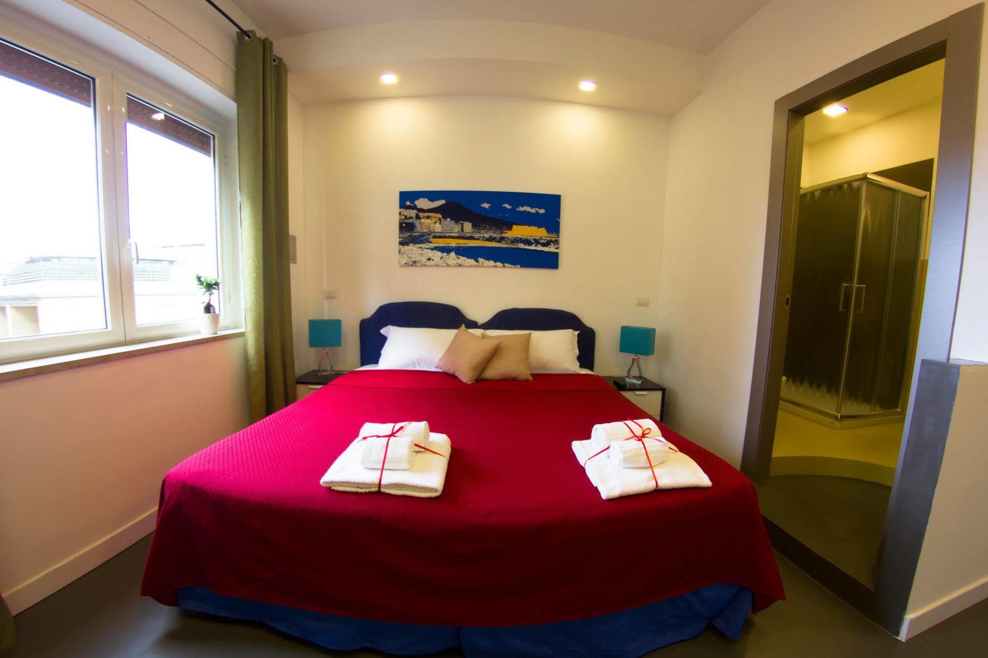 B&B Sirena Partenope Наполи Екстериор снимка